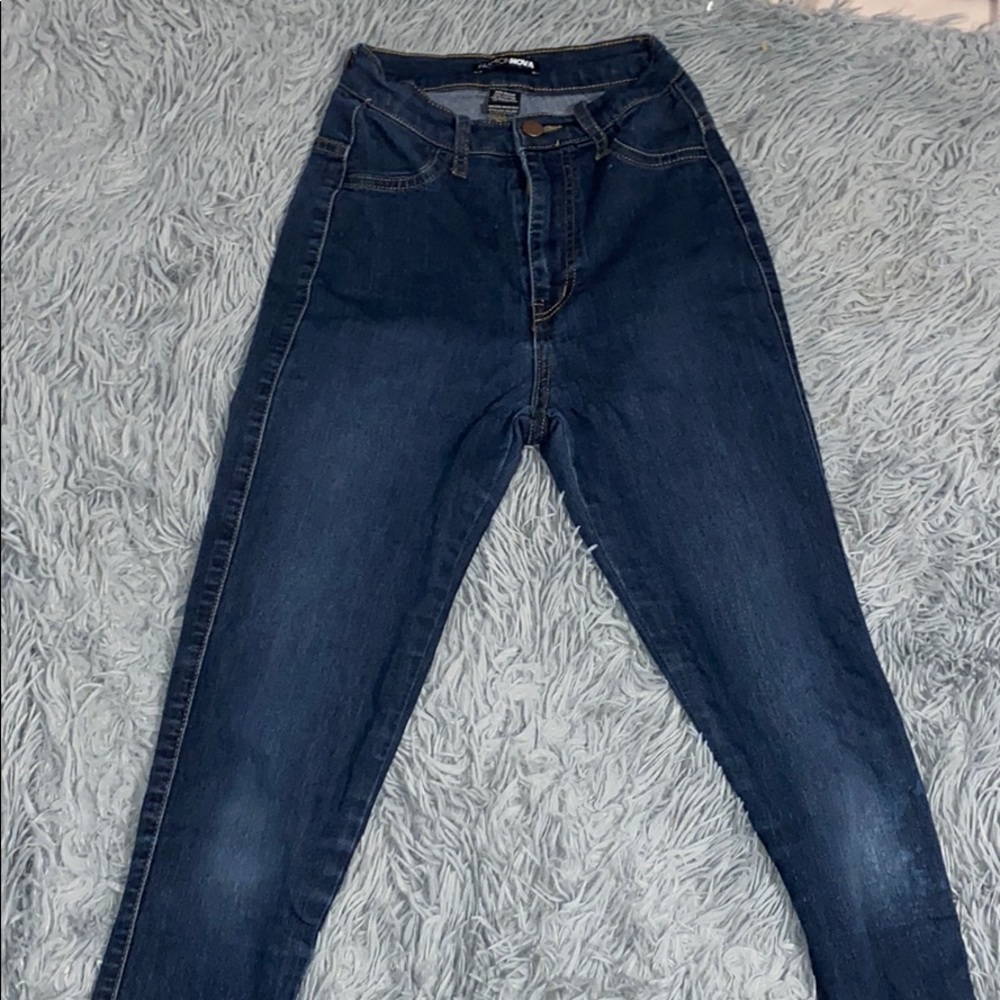 Fashion Nova Jeans Dark washed high waisted.
